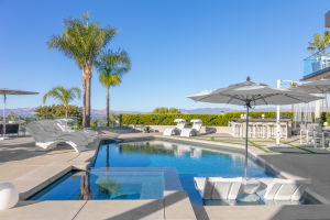Tellis Outdoor Pool Design